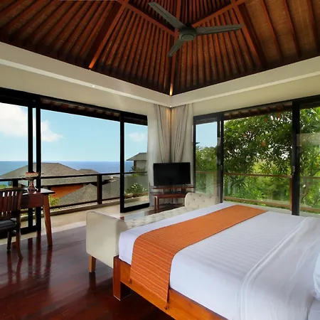 Trisha Cliff Villa Karang Tinggi